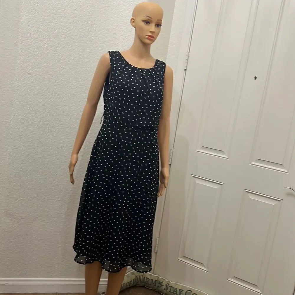 R&K Dress Size 8 Black White Polka Dots Scoop Neck Sleeveless Midi Sheer Lined